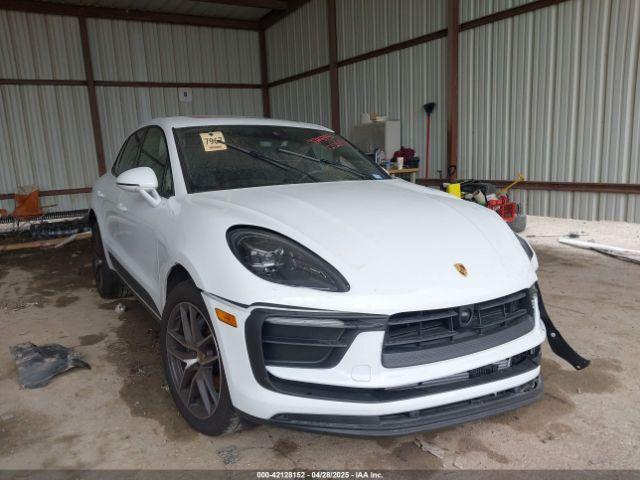  Salvage Porsche Macan
