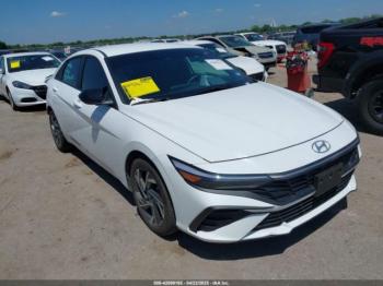  Salvage Hyundai ELANTRA