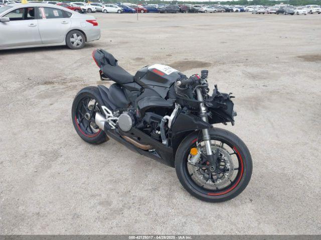  Salvage Ducati Panigale