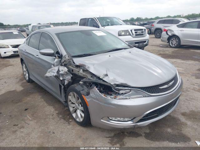  Salvage Chrysler 200