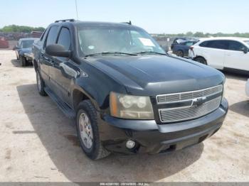  Salvage Chevrolet Avalanche 1500