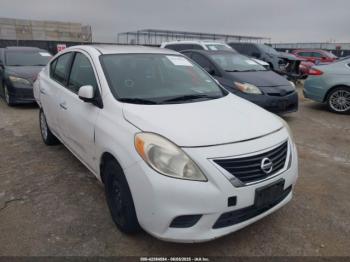  Salvage Nissan Versa