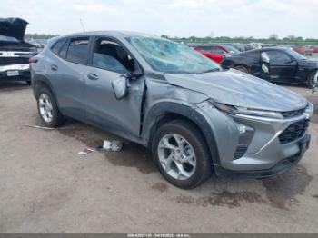  Salvage Chevrolet Trax