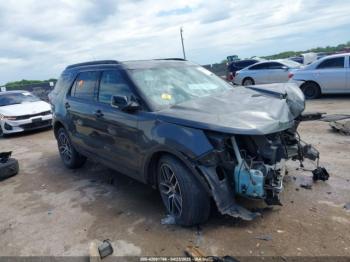  Salvage Ford Explorer