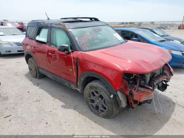  Salvage Ford Bronco
