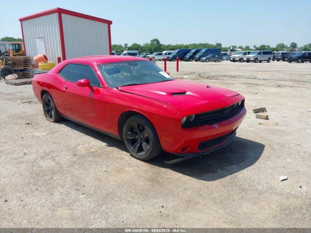  Salvage Dodge Challenger