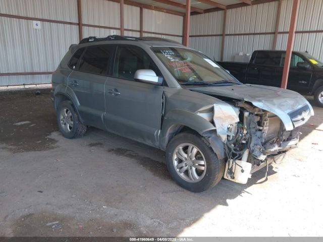  Salvage Hyundai TUCSON
