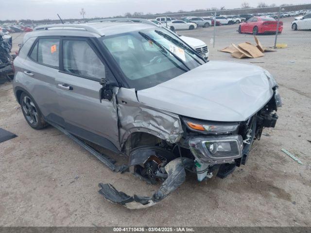  Salvage Hyundai VENUE