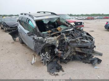  Salvage Subaru Ascent