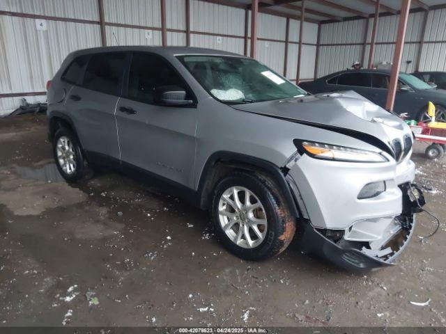  Salvage Jeep Cherokee