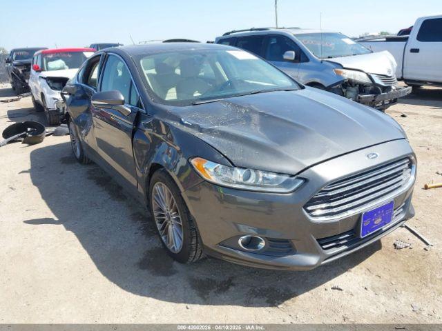  Salvage Ford Fusion