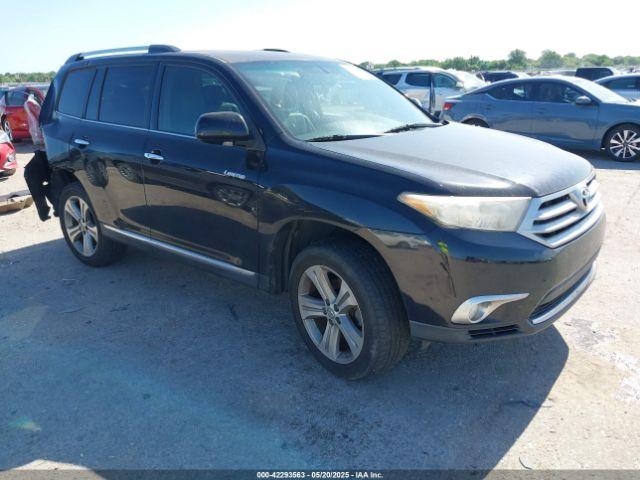  Salvage Toyota Highlander