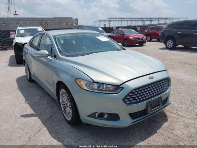  Salvage Ford Fusion