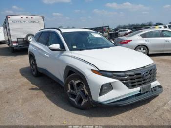  Salvage Hyundai TUCSON