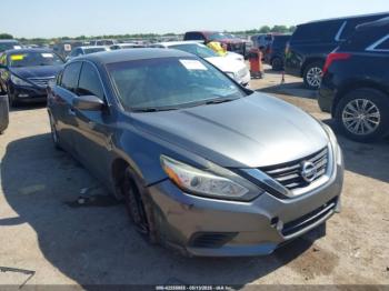  Salvage Nissan Altima