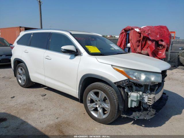  Salvage Toyota Highlander