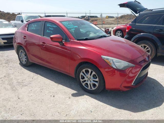  Salvage Toyota Yaris