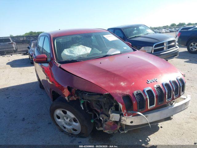  Salvage Jeep Cherokee