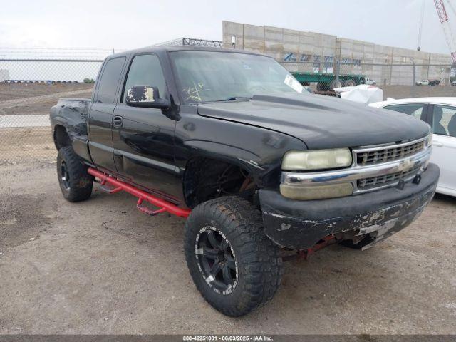  Salvage Chevrolet Silverado 1500