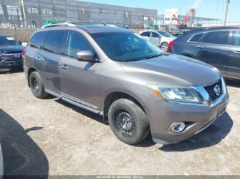  Salvage Nissan Pathfinder