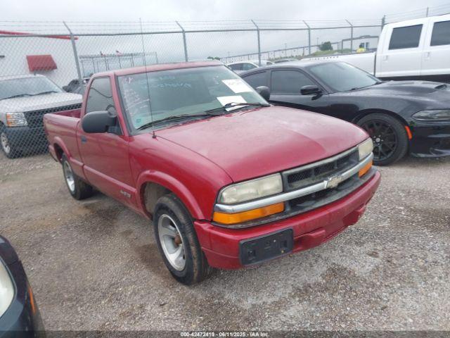  Salvage Chevrolet S-10