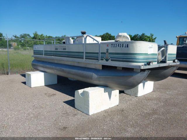  Salvage Smoker-craft Boat No Trailer