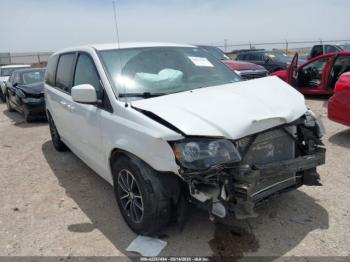  Salvage Dodge Grand Caravan