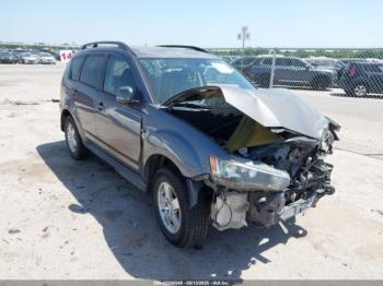  Salvage Mitsubishi Outlander