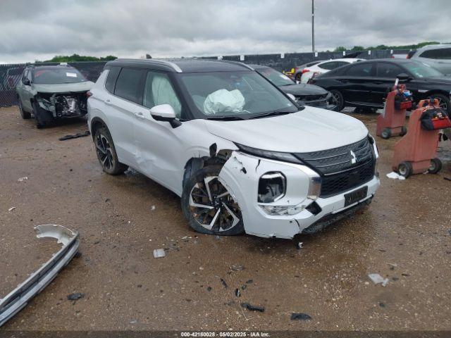  Salvage Mitsubishi Outlander