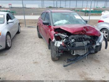  Salvage Nissan Kicks