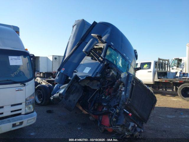  Salvage Kenworth T680