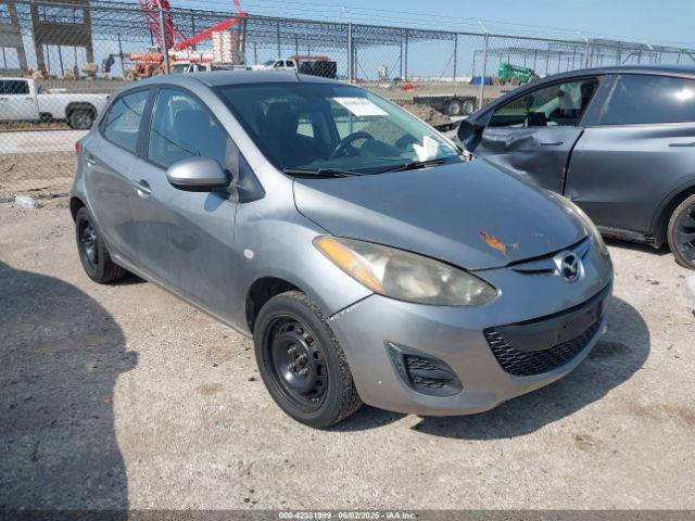  Salvage Mazda Mazda2