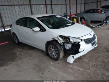  Salvage Kia Forte