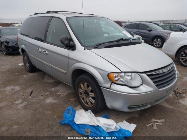  Salvage Chrysler Town & Country