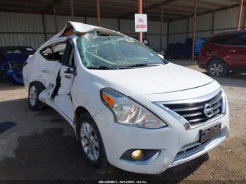  Salvage Nissan Versa