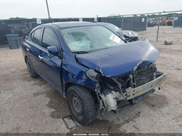  Salvage Nissan Versa