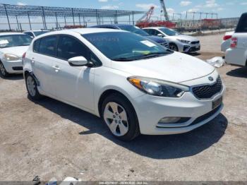  Salvage Kia Forte