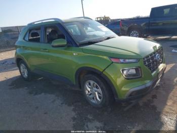  Salvage Hyundai VENUE