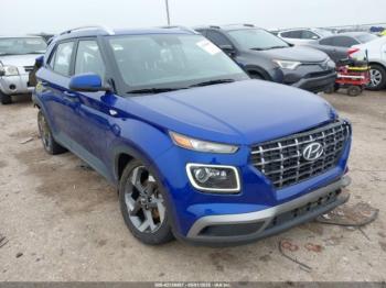  Salvage Hyundai VENUE