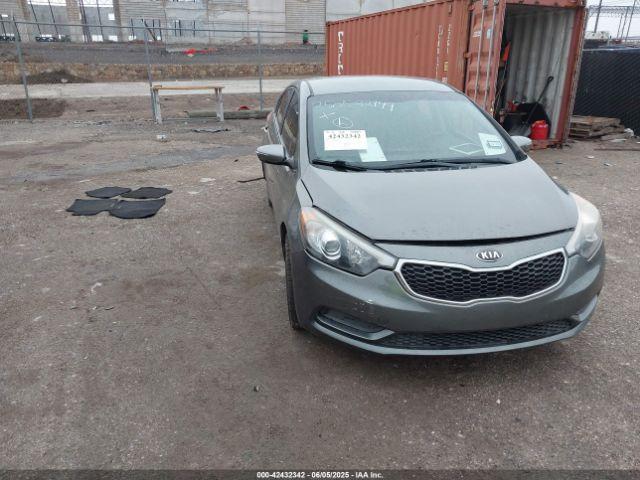  Salvage Kia Forte
