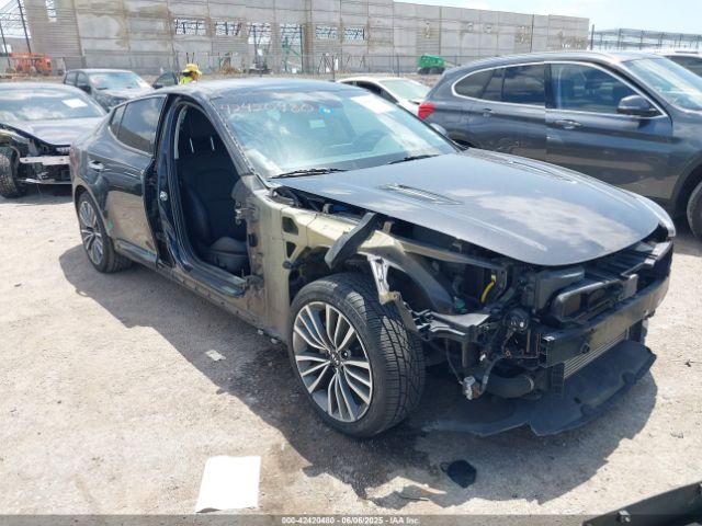 Salvage Kia Stinger