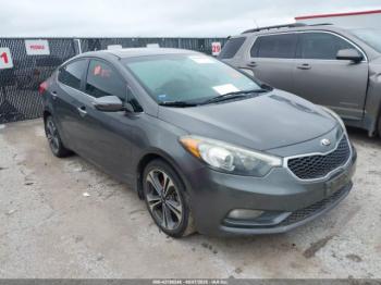  Salvage Kia Forte