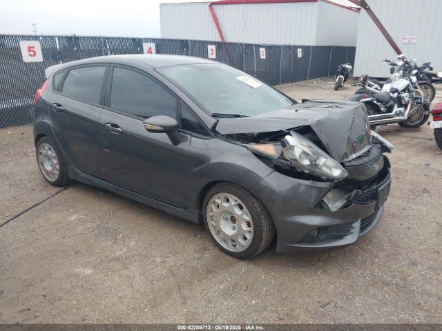  Salvage Ford Fiesta