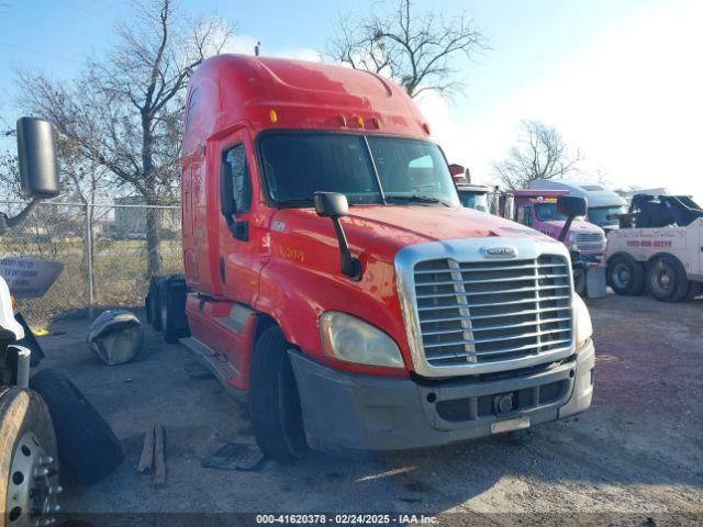  Salvage Freightliner Cascadia 125