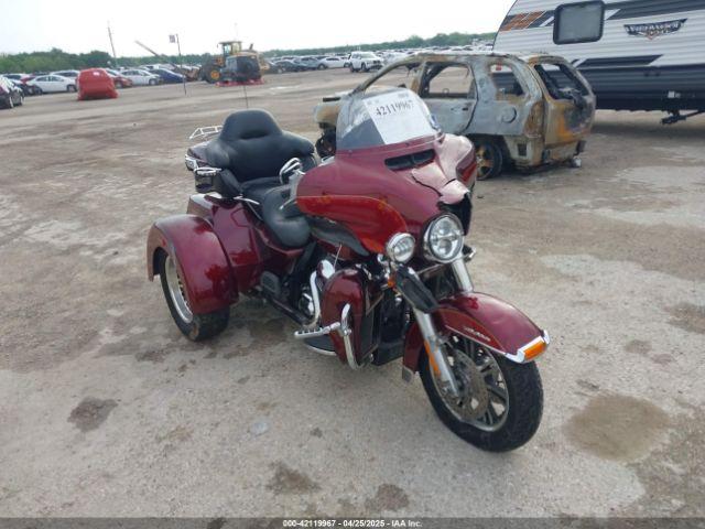  Salvage Harley-Davidson Flhtcutg