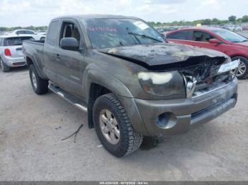  Salvage Toyota Tacoma