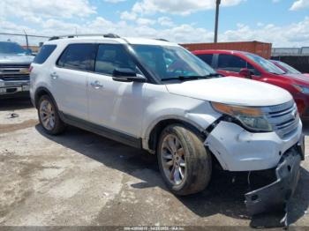  Salvage Ford Explorer