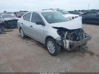  Salvage Nissan Versa