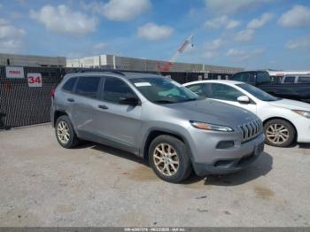  Salvage Jeep Cherokee