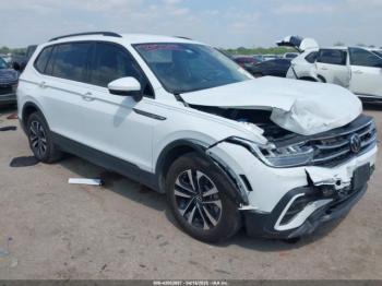  Salvage Volkswagen Tiguan